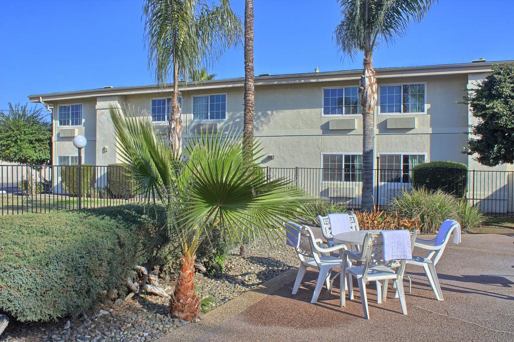 Motel 6-Merced, Ca Buitenkant foto