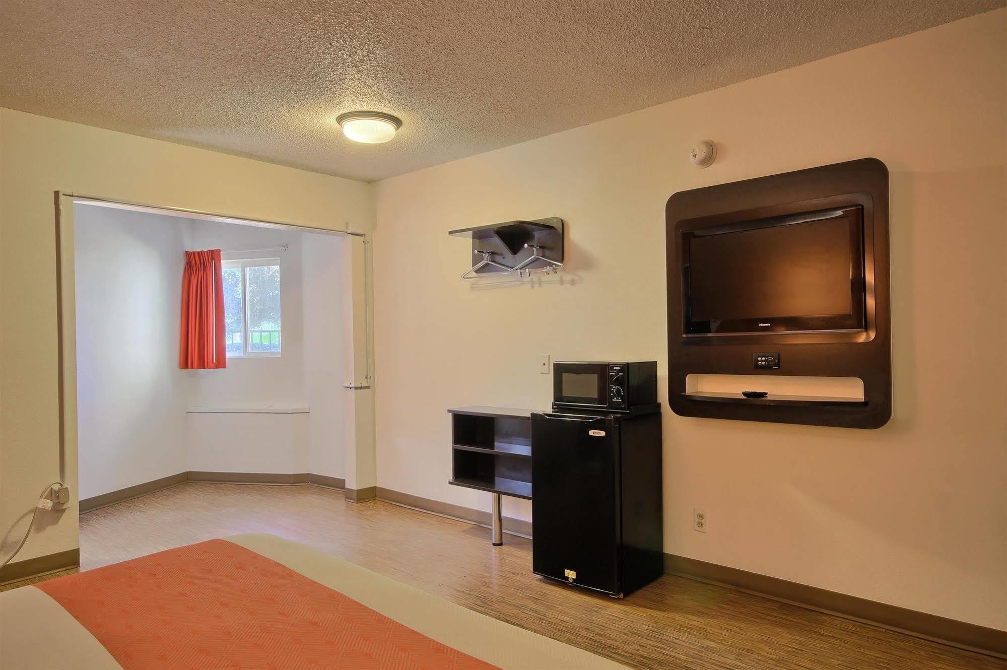 Motel 6-Merced, Ca Buitenkant foto